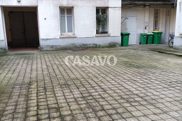 Parking — Paris 16