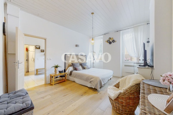 Apartment — Marseille 7