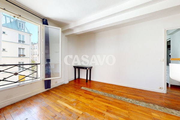 Apartment — Paris 9