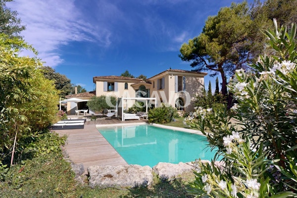 Home — Aix-en-Provence