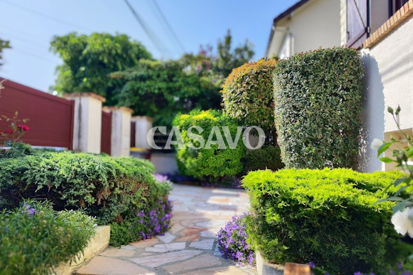 Home — Champs-sur-Marne
