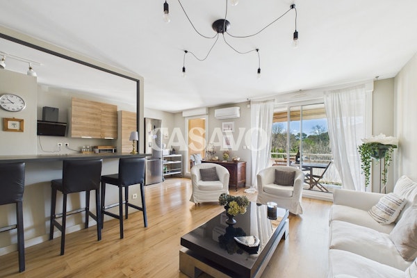 Apartment — Le Tholonet