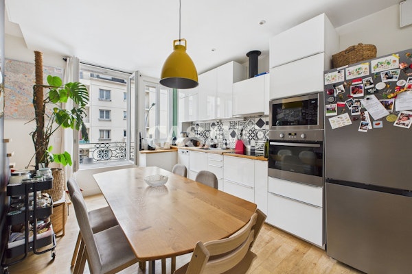 Apartment — Issy-les-Moulineaux