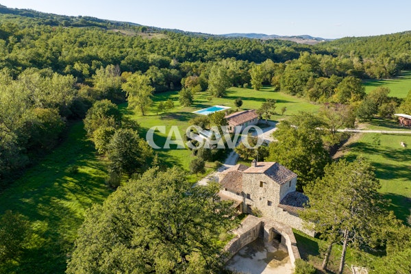 Villa — Todi