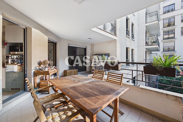 Apartment — Issy-les-Moulineaux