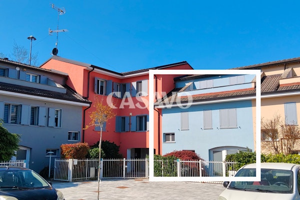 Villa — Castelletto sopra Ticino